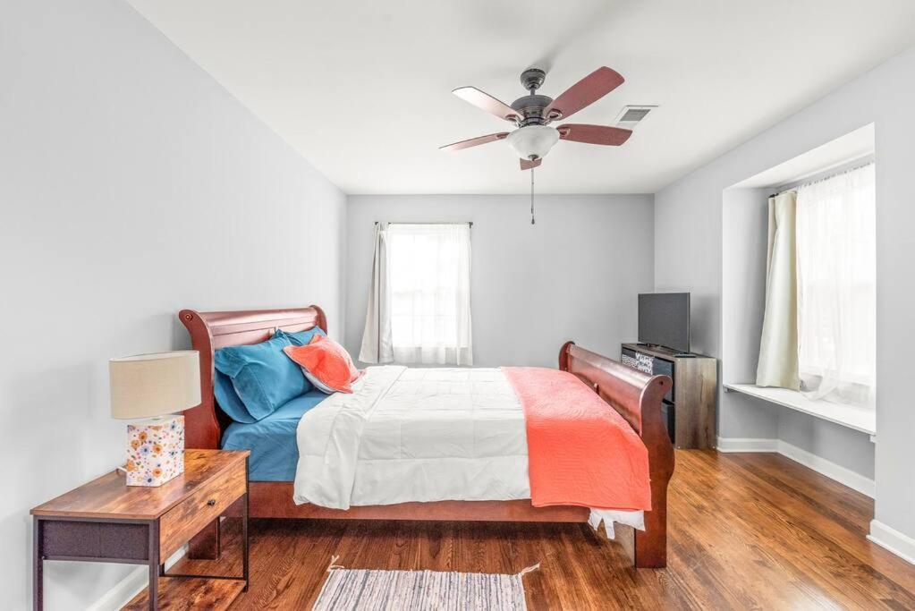 샬럿 Spotless 4Br Near Clt Uptown, Fast Wi-Fi 아파트 외부 사진