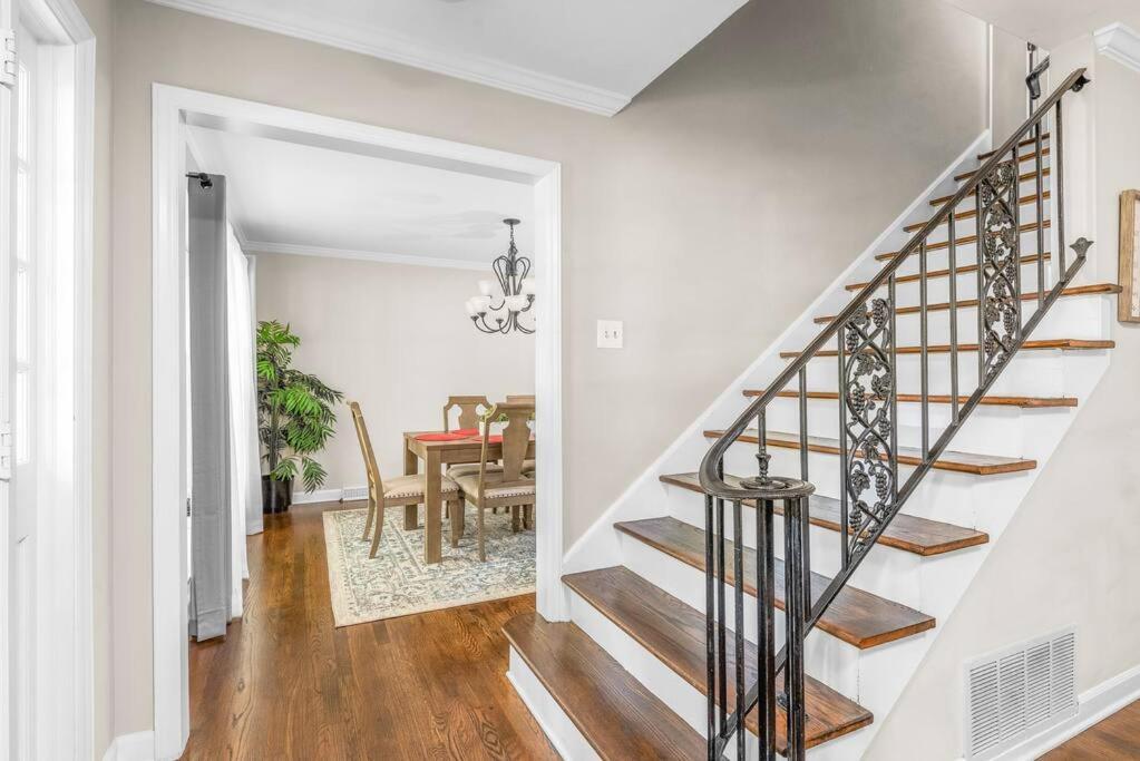 샬럿 Spotless 4Br Near Clt Uptown, Fast Wi-Fi 아파트 외부 사진